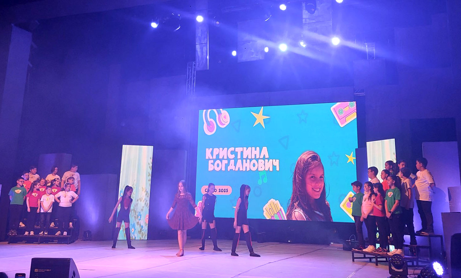 IMG 98d576ebf66971d4d8d04d508ede1899 V