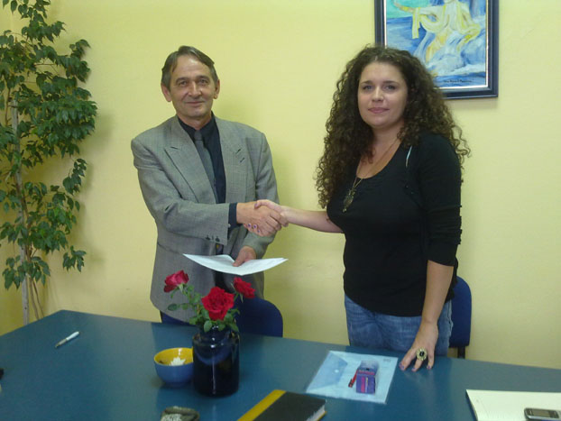 20092012102.jpg - 74.66 KB
